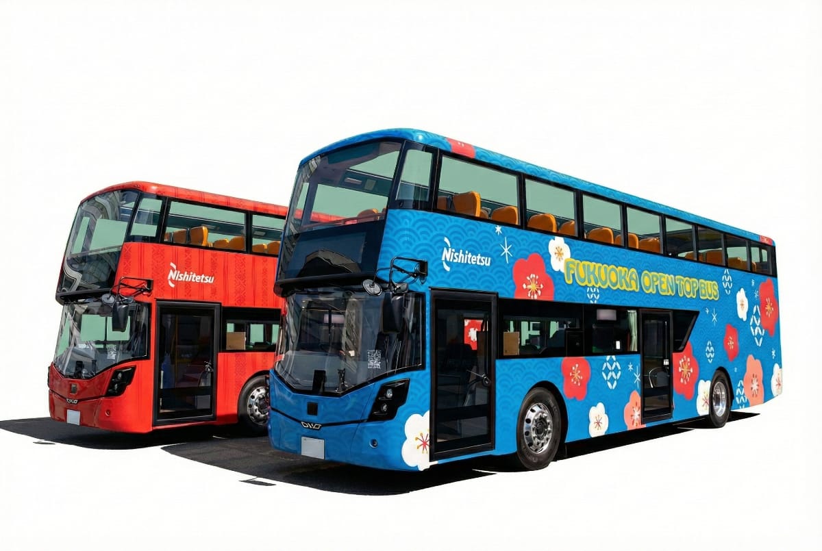 全天候型の新型オープントップバス